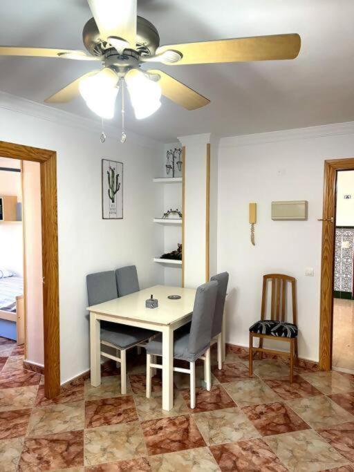 Ferienwohnung Gransol Con Piscina 600M Playa Rincón de la Victoria Exterior foto